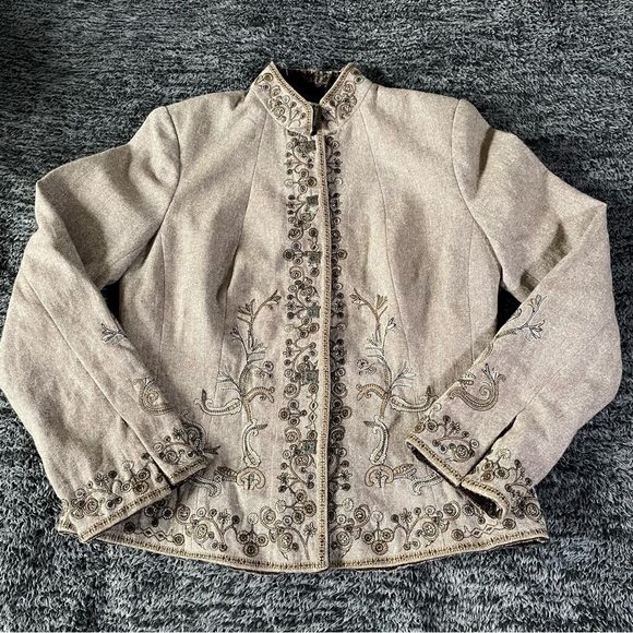 Peter Nygard Jackets & Blazers - Peter Nygard Embroidered Wool Blazer